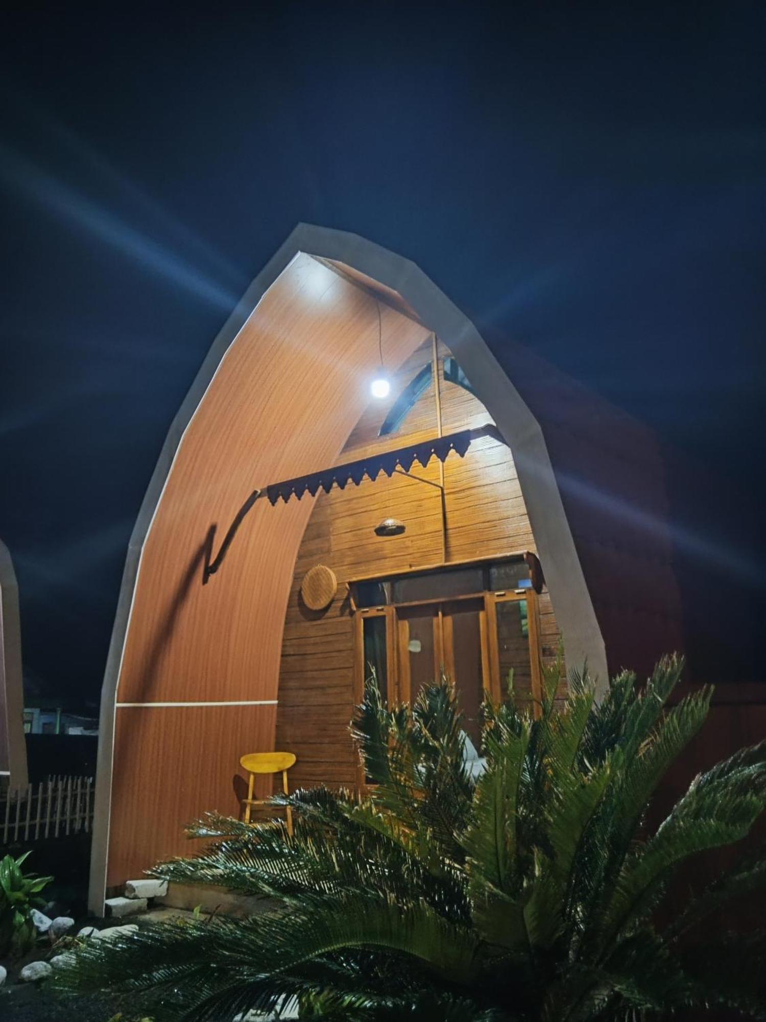 Indah Damai Cottages Sidomukti Номер фото
